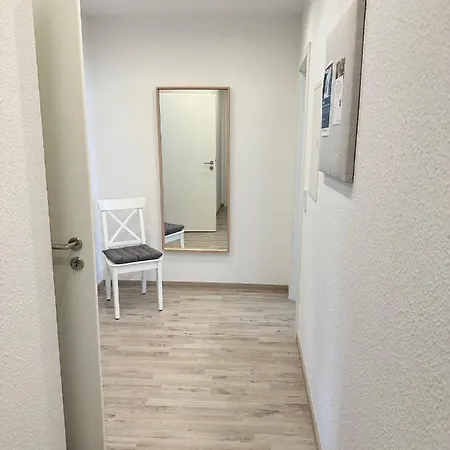 Gemuetliche Neurenovierte Dachgeschosswohnung Apartmán Erfurt